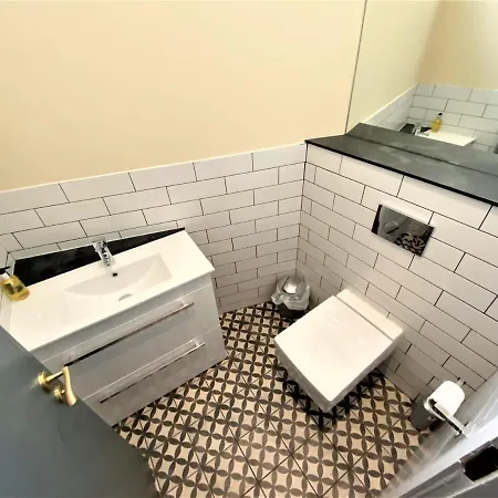 The Leeming At Claremont Leeds (West Yorkshire)