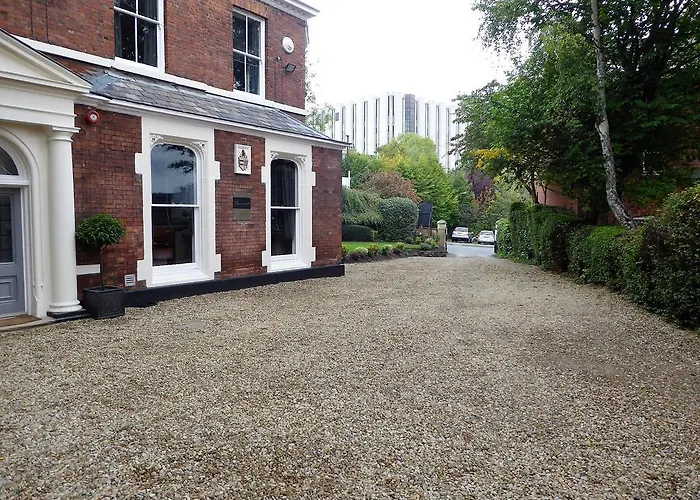 The Leeming At Claremont Лідс