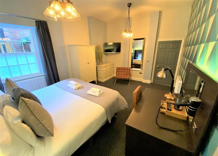 The Leeming At Claremont Leeds (West Yorkshire)